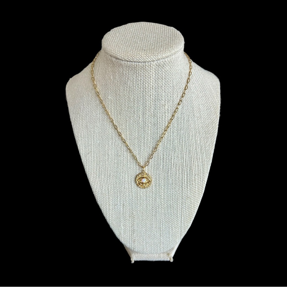 Stunning!! Opal Evil Eye Pendent Necklace
